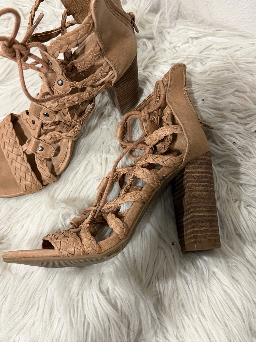 Braided Lace-Up High Heel Sandal in Tan Size 6 - Picture 12 of 16